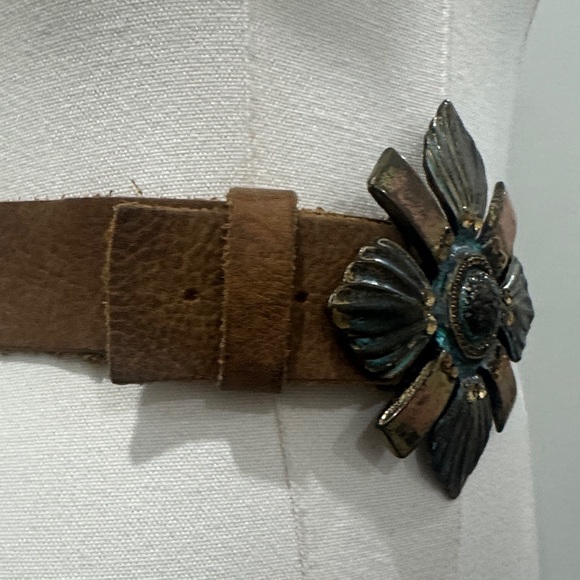 **Statement Belt – Heavy Solid Brass & Copper Buckle with Crystal Embellishments - Picture 2 of 7